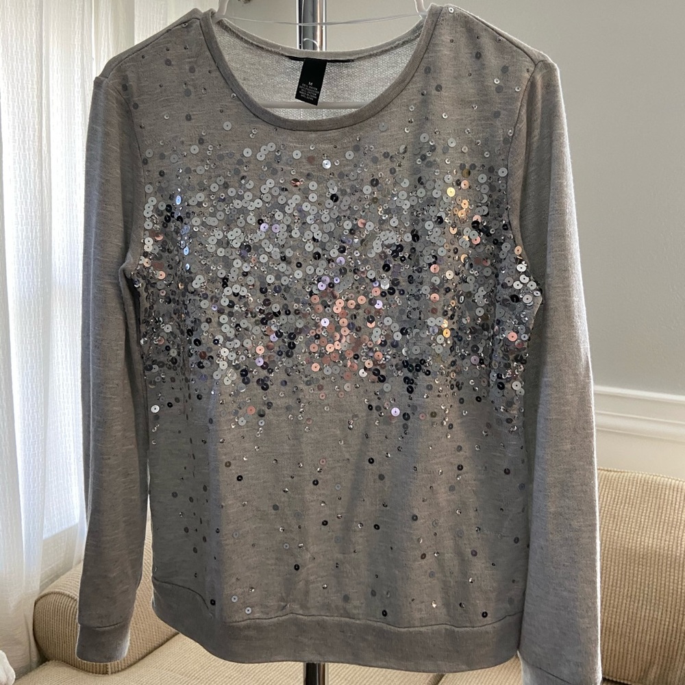 INC sequence gray sweatshirt